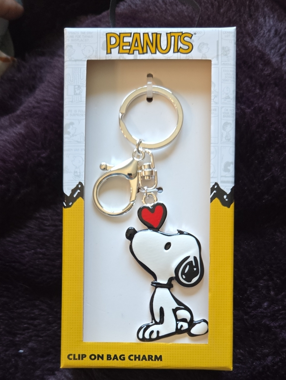 Peanuts Snoopy White & Red Heart Clip-On Keychain